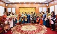 Thúc đẩy hoạt động của Nhóm Phụ nữ cộng đồng ASEAN