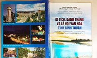 Phát hành sách “Di tích, danh thắng và lễ hội văn hóa tỉnh Bình Thuận"