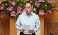 Thủ tướng Nguyễn Xuân Phúc nêu 4 yêu cầu đối với nền kinh tế 6 tháng cuối năm