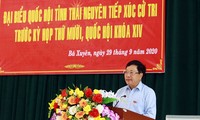 Phó Thủ tướng Phạm Bình Minh tiếp xúc cử tri tỉnh Thái Nguyên