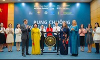Sở giao dịch chứng khoán Thành phố Hồ Chí Minh “Rung chuông vì Bình đẳng giới”
