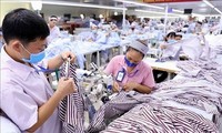 Các tỉnh thành phía Nam tăng cường hỗ trợ người lao động, doanh nghiệp