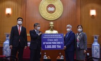 Cộng đồng người Việt ở nước ngoài ủng hộ hơn 3 tỷ đồng cho công tác phòng chống dịch Covid-19 ở trong nước