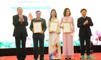 33 tác phẩm xuất sắc được trao giải báo chí về đề tài thảm họa da cam ở Việt Nam
