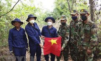 Đội K73 nỗ lực tìm kiếm đồng đội hy sinh tại Campuchia