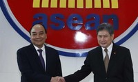 Việt Nam đặc biệt coi trọng quan hệ với ASEAN