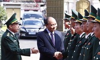 Chủ tịch nước Nguyễn Xuân Phúc thăm, chúc Tết Bộ đội Biên phòng tỉnh Đắk Lắk