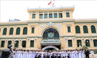 Bưu điện Thành phố Hồ Chí Minh đứng thứ 2 trong số 11 bưu điện đẹp nhất thế giới
