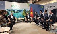 Thủ tướng Chính phủ Phạm Minh Chính tiếp xúc song phương bên lề Hội nghị thượng đỉnh hành động khí hậu thế giới