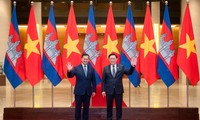 Việt Nam và Campuchia hợp tác chặt chẽ với nhau cả trên bình diện song phương và đa phương