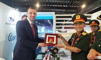 Việt Nam tham dự Triển lãm Hàng không Singapore 2024  