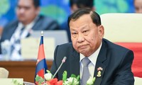 Chủ tịch Quốc hội Vương Đình Huệ gửi thư chúc mừng Cố vấn tối cao trực tiếp của Quốc vương Campuchia