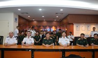 Thứ trưởng Bộ Quốc phòng Hoàng Xuân Chiến làm việc với Trung tâm IFC của Hải quân Singapore