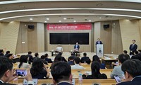 Thủ tướng Phạm Minh Chính phát biểu chính sách tại Đại học Quốc gia Seoul, Hàn Quốc