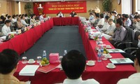 В Ханое прошел научный семинар «Избежать ловушки среднего дохода во Вьетнаме» 