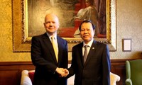 Вьетнам и Великобритания развивают всесторонние отношения