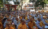 Великий буддийский праздник посвящен Буддийским летоисчислению и Дню рождения Будды