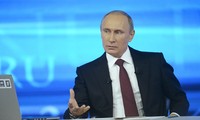Путин потребовал повысить независимость от импорта зарубежного оборудования