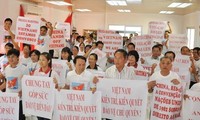 Вьетнамцы в Анголе и Кипре организовали митинги в знак протеста против действий Китая