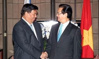 Премьер-министр СРВ встретился с председателями обеих палат парламента Филиппин