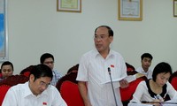 Вьетнамские депутаты обсуждали законопроекты о социальном страховании и профобучении