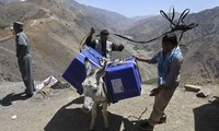 В Афганистане начался второй тур выборов президента страны 