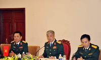 Замминистра обороны Вьетнама Нгуен Чи Винь принял военную делегацию Индии