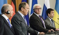 Россия, Германия и Франция призвали Украину немедленно прекратить огонь