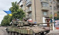 Президент Украины обязался сдержать военные действия под контролем