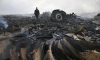 Международные эксперты не смогли попасть на место крушения Boeing-777 в Донецкой области 