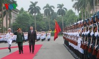 Польша готова делиться опытом с Вьетнамом в области обороны