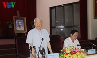 Генсекретарь ЦК КПВ провел рабочую встречу с руководителями провинции Кантхо
