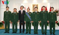 Таиланд вручил благородный орден начальнику генштаба Bьетнамской народной армии