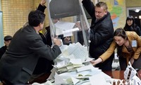 Народный фронт лидирует на выборах в Верховную Раду 