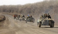 Украинская армия начала отвод вооружений от линии конфликта в Донбассе