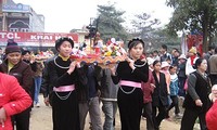 Праздник Лонгтонг народности Таи в провинции Лангшон
