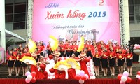 В Ханое открылся восьмой праздник «Красная весна»