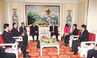 Руководитель МОБ СРВ принял делегацию Девятого управления при МОБ Китая 