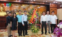 Радио «Голос Вьетнама» поздравило Народный комитет Ханоя c Днём освобождения столицы