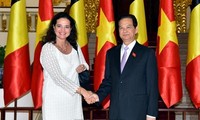 Премьер-министр Вьетнама принял председателя сената Бельгии 