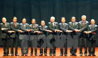 В Куала-Лумпуре открылся 27-й саммит АСЕАН