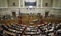 Парламент Греции принял госбюджет на 2016 год