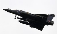 ВВС Франции в новогоднюю ночь уничтожили некоторые нефтяные объекты ИГ 