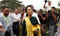 Парламент Мьянмы опубликовал список членов нового кабмина 