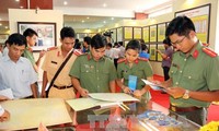 В Биньзыонге открылась выставка, посвященная вьетнамским архипелагам Хоангша и Чыонгша