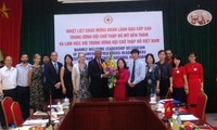 Общество красного креста США финансирует гуманитарные проекты во Вьетнаме