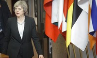 Премьер Британии стремится к соглашению о переходном периоде 