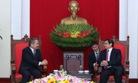 Зампред Компартии Японии, глава комитета КПЯ по международным отношениям посещает Вьетнам