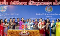 Союзы женщин Вьетнама и Лаоса активизируют сотрудничество