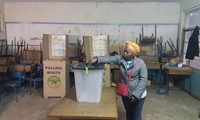 В Кении начались повторные президентные выборы 